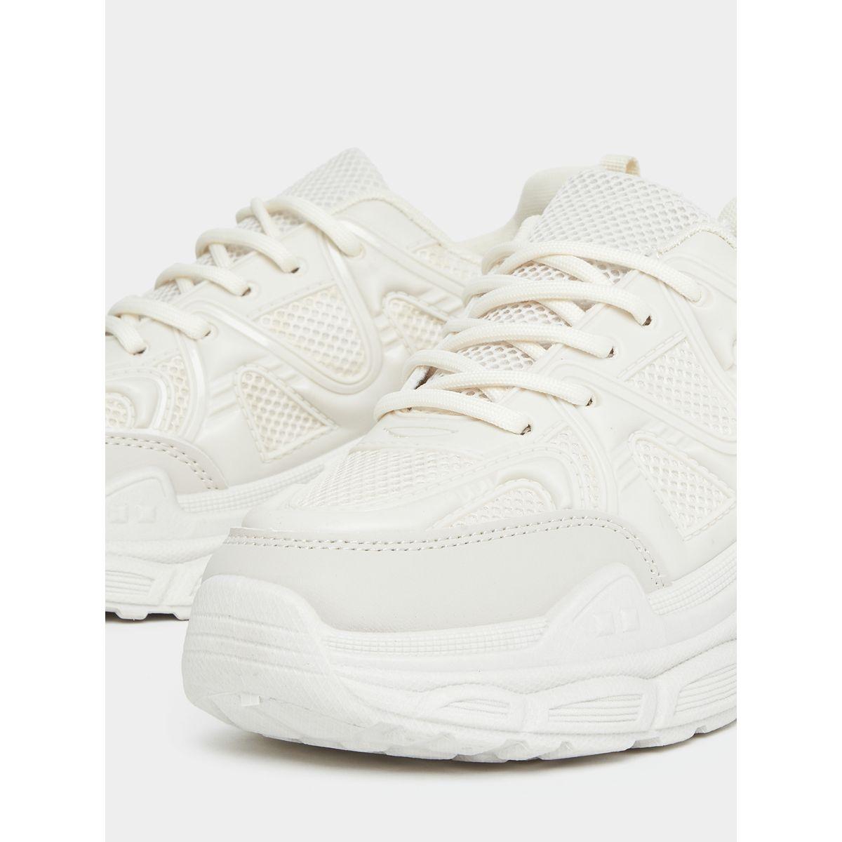 حذاء سنيكرز بتفاصيل شبكية واربطة-women-shoes-sneakers-image-3