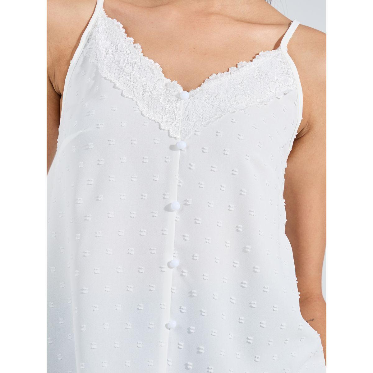 بلوزة كامي مزينة بخيوط دوبي مع دانتيل-women-clothing-tshirts-image-5