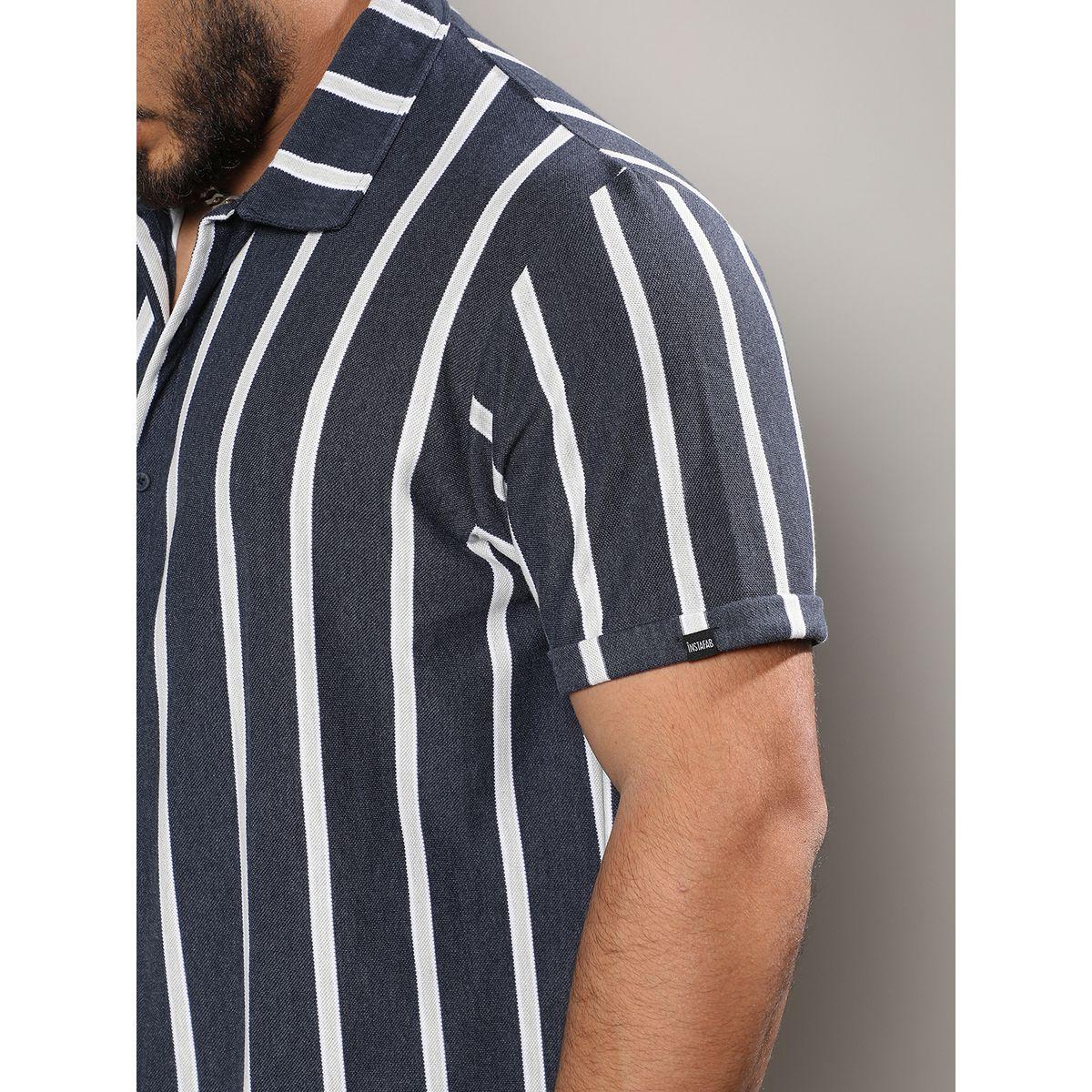 Instafab Plus X Styli  Contrast Halo Striped Regular Fit Shirt-men-clothing-tshirtsandpolos-tshirts-image-3
