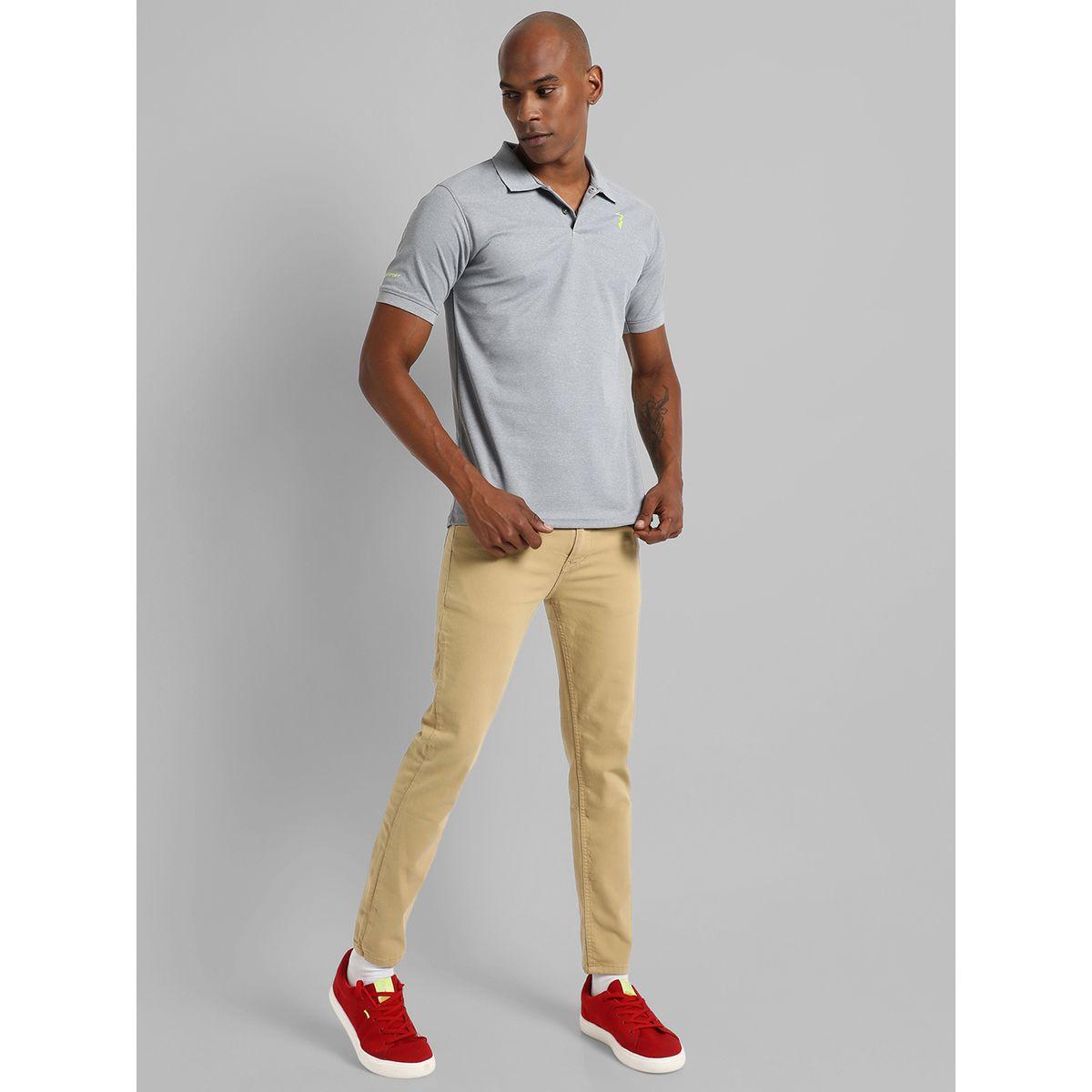 Campus Sutra X Styli  Solid Activewear Polo with Logo Detail-men-clothing-sportswearandactivewear-tshirtsandpolos-image-4