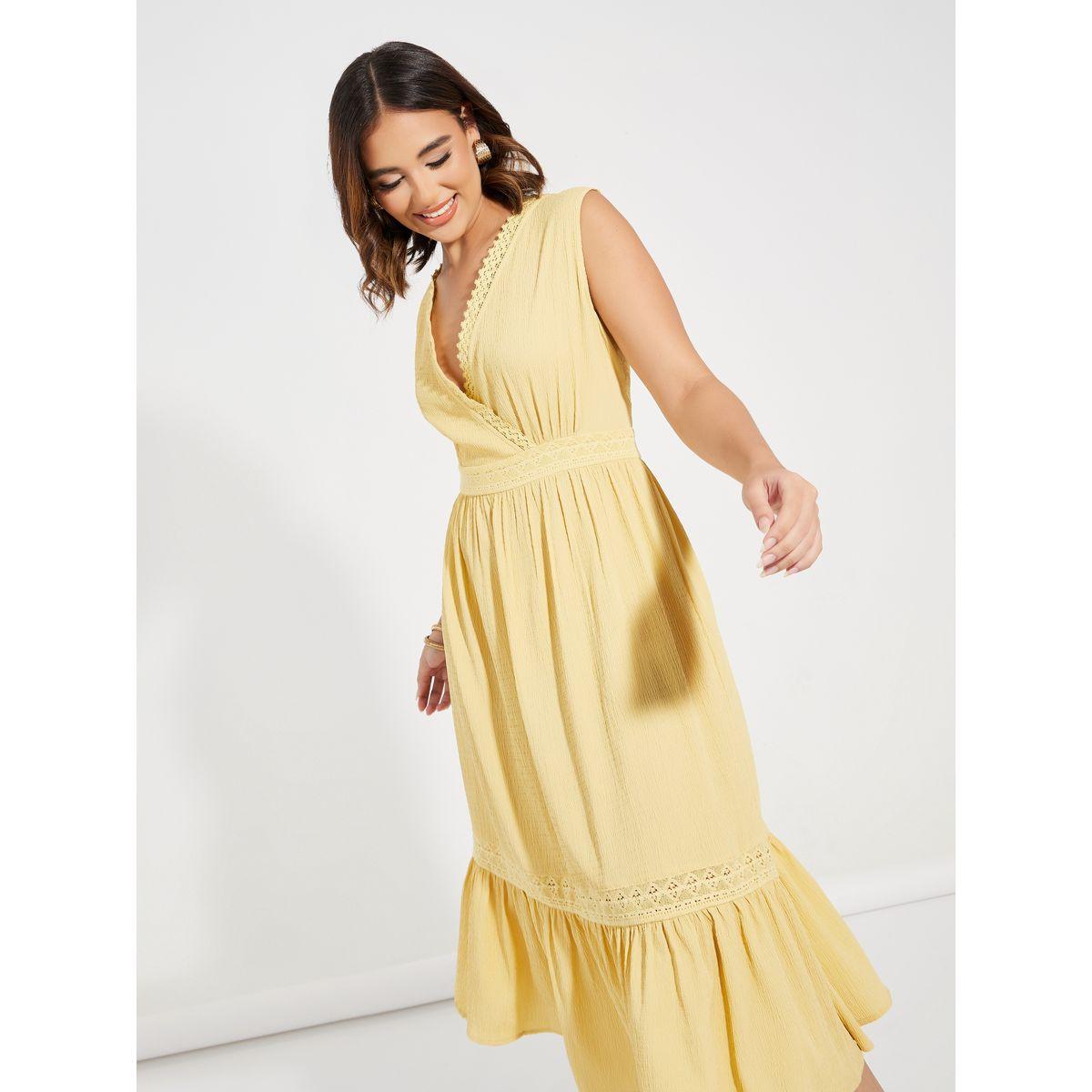 Styli Lace Insert Textured Midi Dress-women-clothing-dresses-image-2