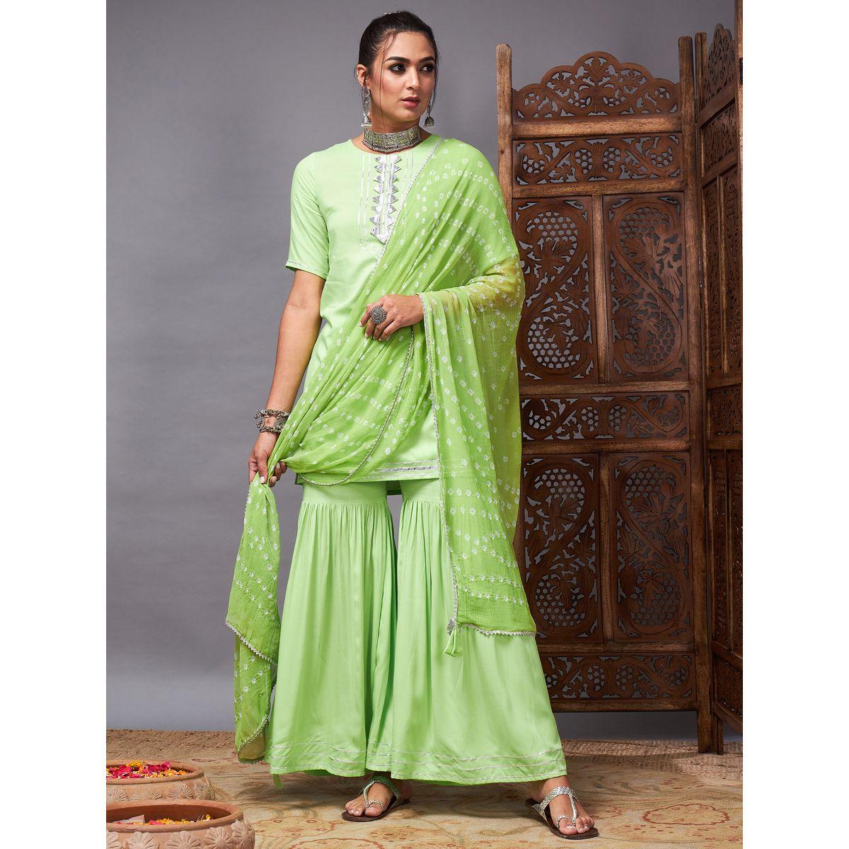 دوباتا بطبعة بانداني وبنطال واسع مع كورتي ساسافراس × ستايلي-women-clothing-ethnicwear-sareesets-image-1
