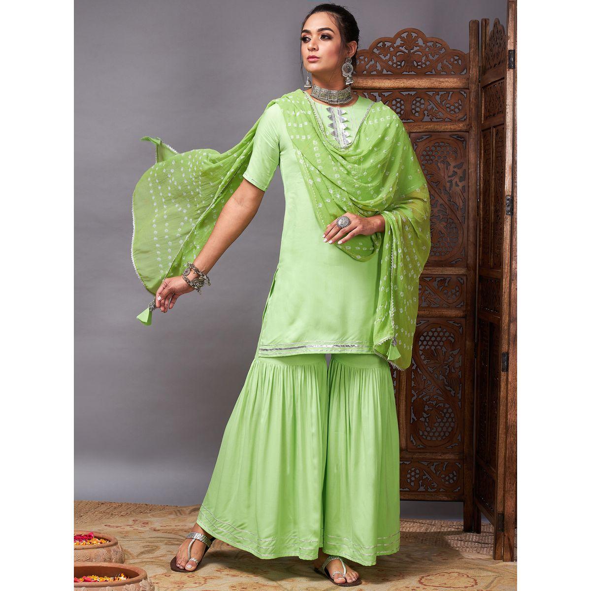 دوباتا بطبعة بانداني وبنطال واسع مع كورتي ساسافراس × ستايلي-women-clothing-ethnicwear-sareesets-image-8