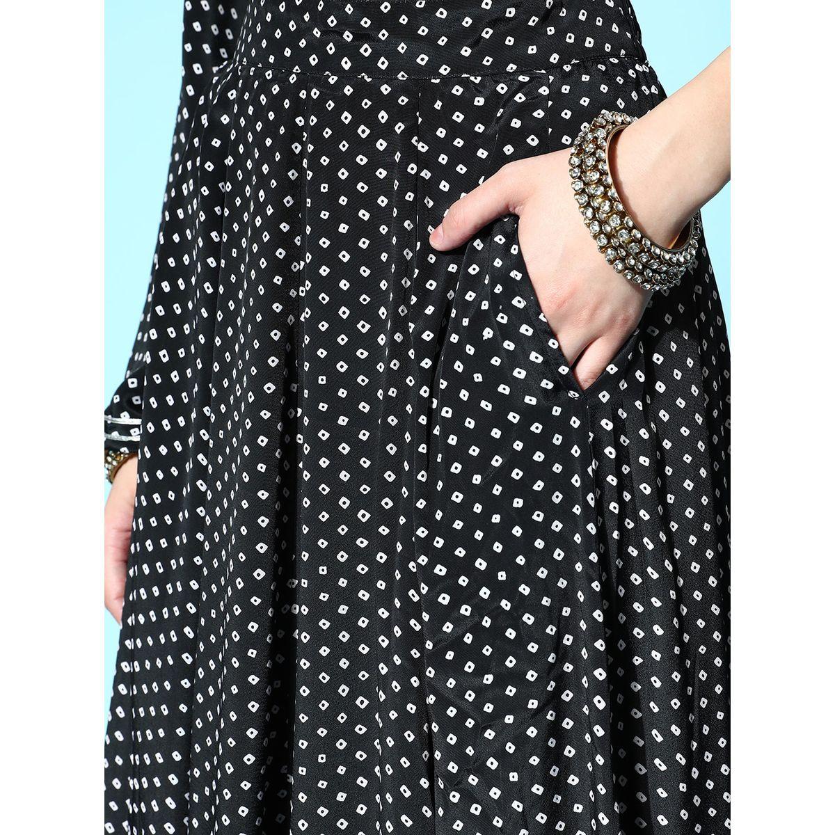 Sassafras X Styli   Diamond Ditsy Print Pocket Detail Maxi Skirt-women-clothing-ethnicwear-kurtasets-image-5
