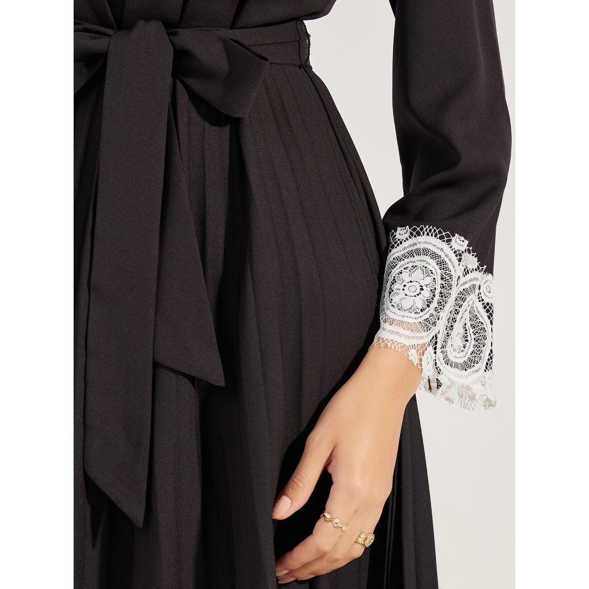 Styli Lace Insert Pleated Hem Midi Dress-women-clothing-dresses-image-4