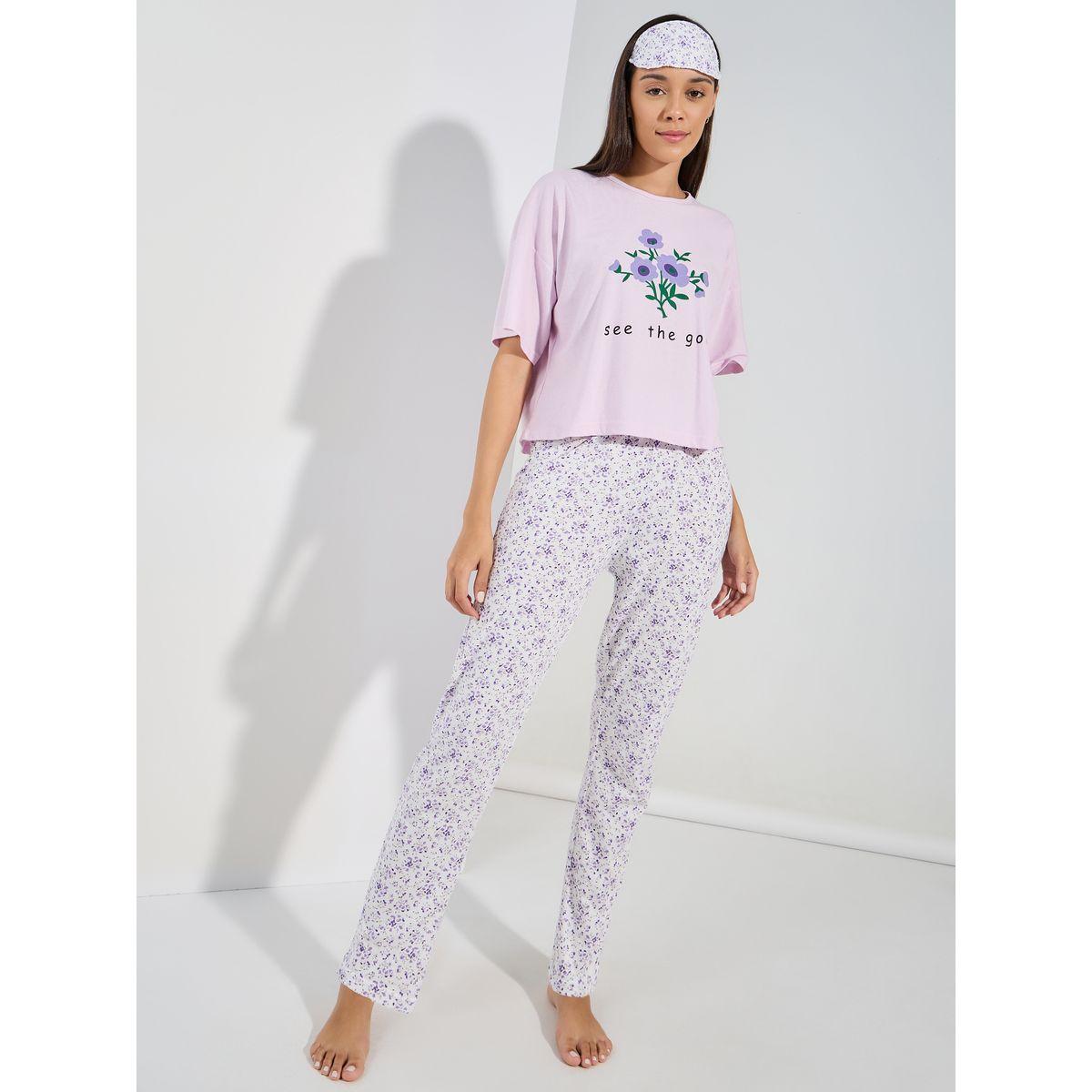 طقم من بنطال بيجاما مطبع بالكامل مع تيشيرت باكتاف منخفضة-women-clothing-nightwear-pyjamas-longsets-image-2