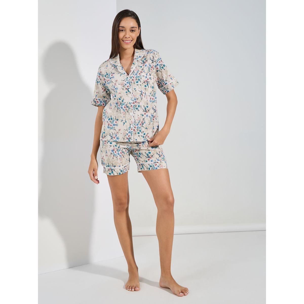 مجموعة من شورت وبلوزة بازرار غلق-women-clothing-nightwear-pyjamas-shortsets-image-2