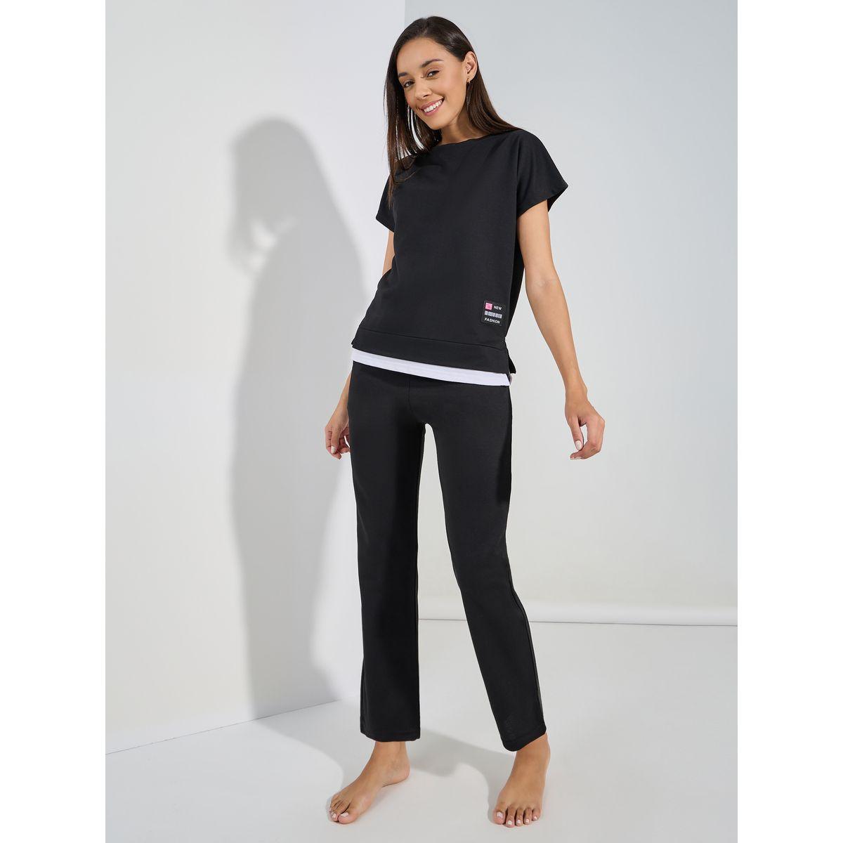 مجموعة من بنطال مع بلوزة بحافة مُتباينة-women-clothing-coordsets-image-1