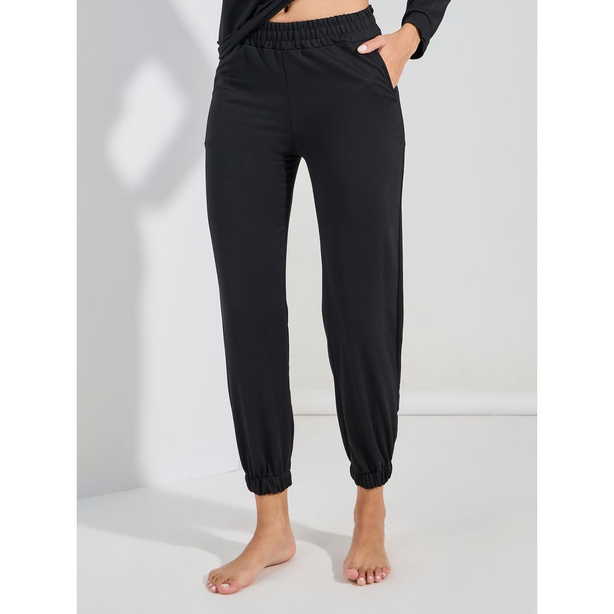 مجموعة من بنطال جوغر مع بلوزة باكمام قصيرة-women-clothing-coordsets-image-5