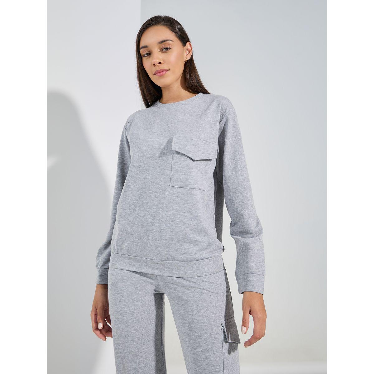 مجموعة من بنطال جوغر مع بلوزة باكمام طويلة-women-clothing-coordsets-image-2