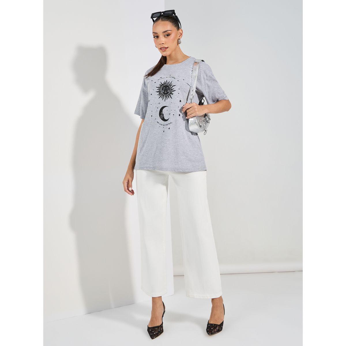 Styli Oversized Sun and Moon Galaxy Graphic Print T-Shirt-women-clothing-tshirts-image-2