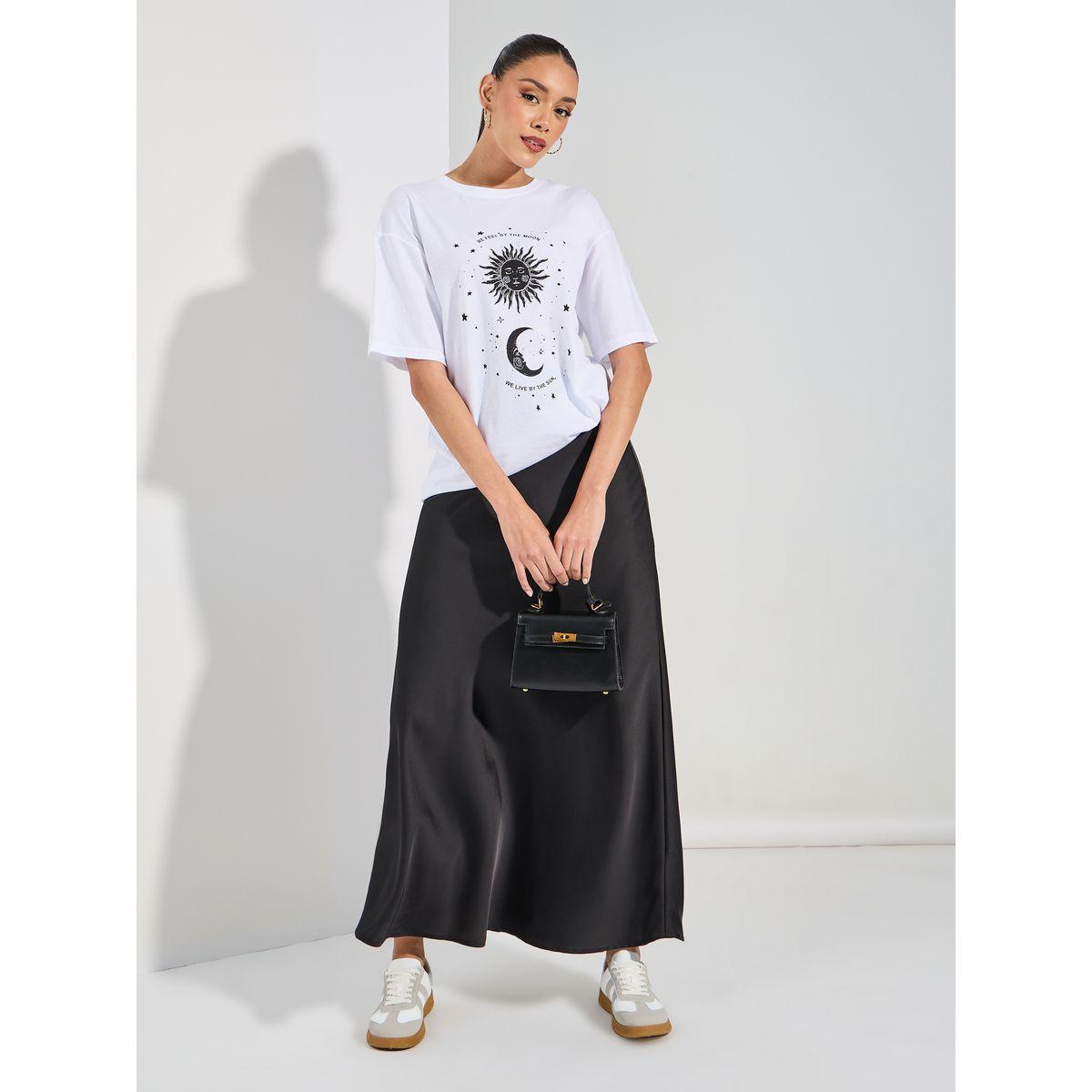 Styli Oversized Sun and Moon Galaxy Graphic Print T-Shirt-women-clothing-tshirts-image-2