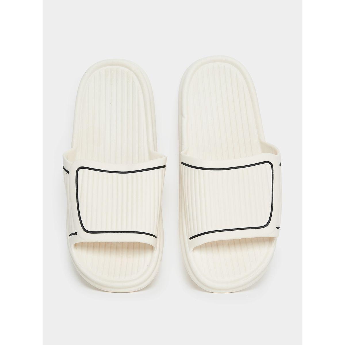 شبشب كاجوال بتفاصيل بارزة الملمس-women-shoes-flipflopsandslides-image-5