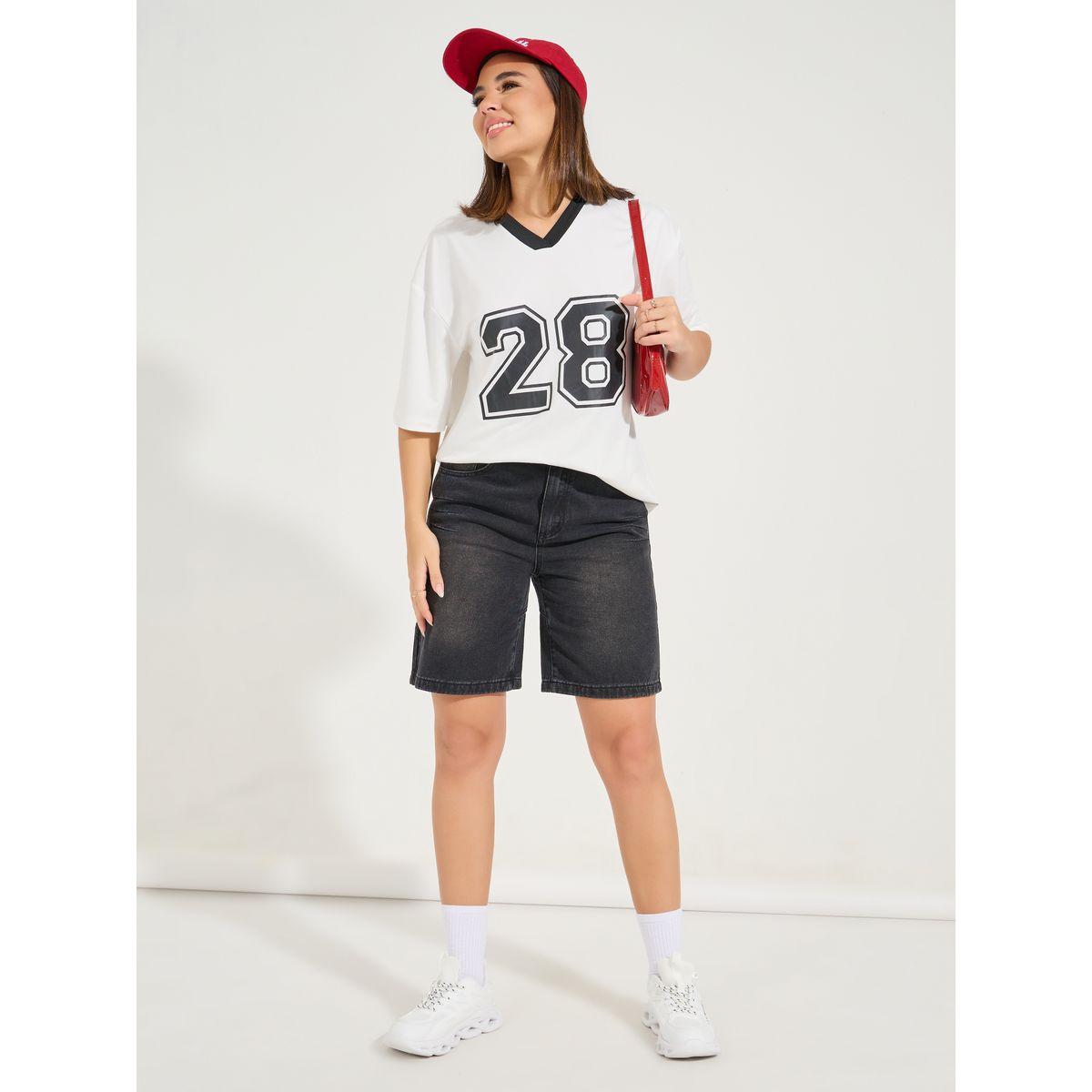 تيشيرت فضفاض بطبعة فارسيتي واكمام قصيرة-women-clothing-tshirts-image-3