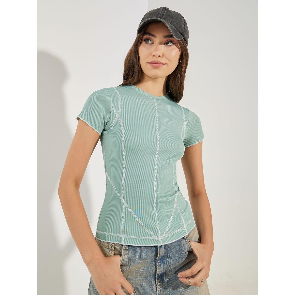 تيشيرت مضلع بتفاصيل درزات-women-clothing-tshirts-image-1