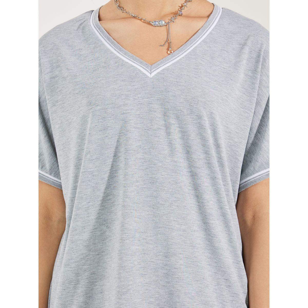 Styli Solid V Neck T-Shirt with Contrast Piping Detail-women-clothing-tshirts-image-4