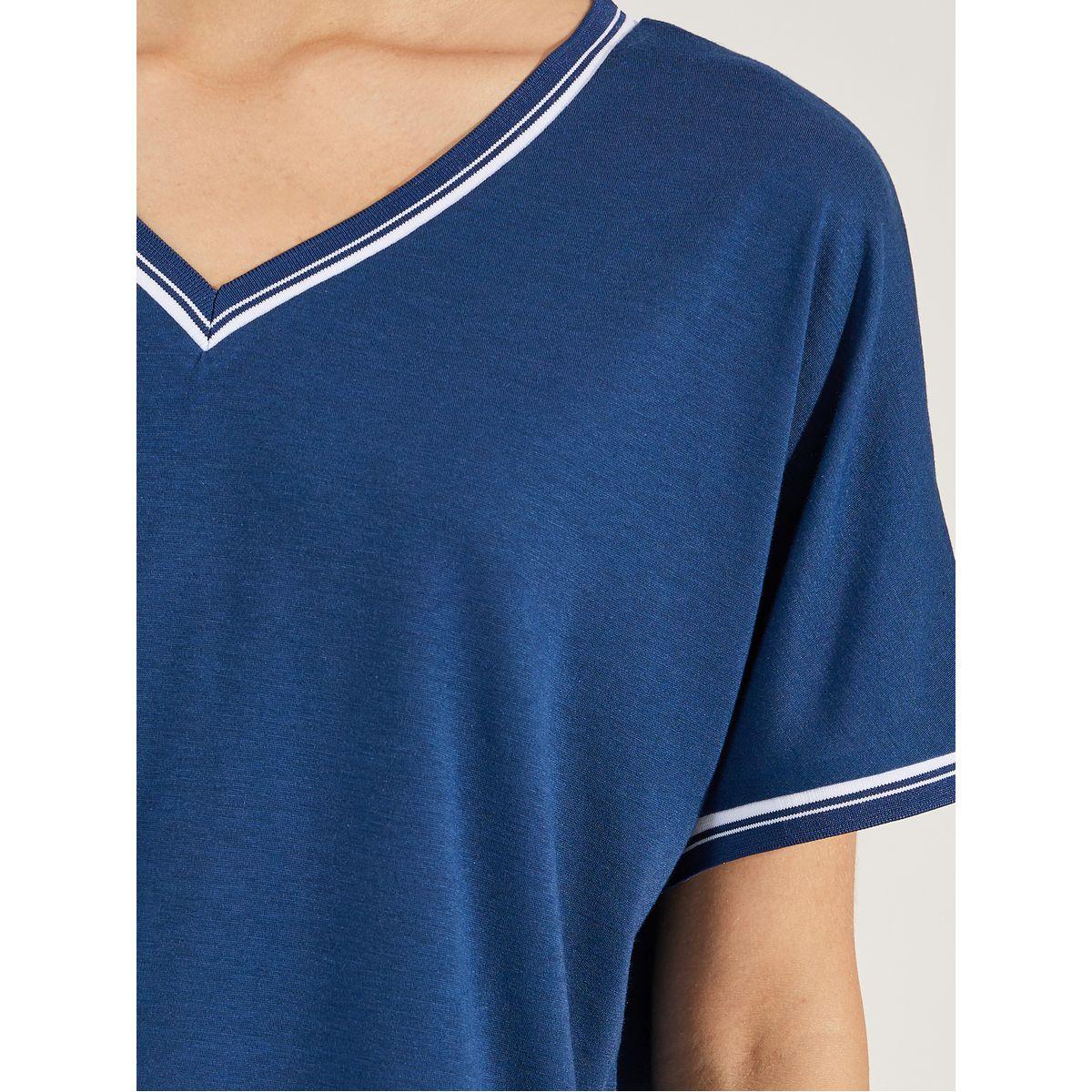 Styli Solid V Neck T-Shirt with Contrast Piping Detail-women-clothing-tshirts-image-4