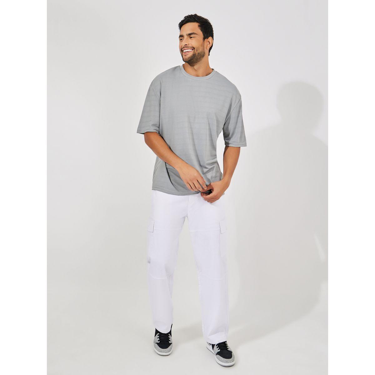 تيشيرت فضفاض بتفاصيل بارزة الملمس-men-clothing-tshirtsandpolos-tshirts-image-2