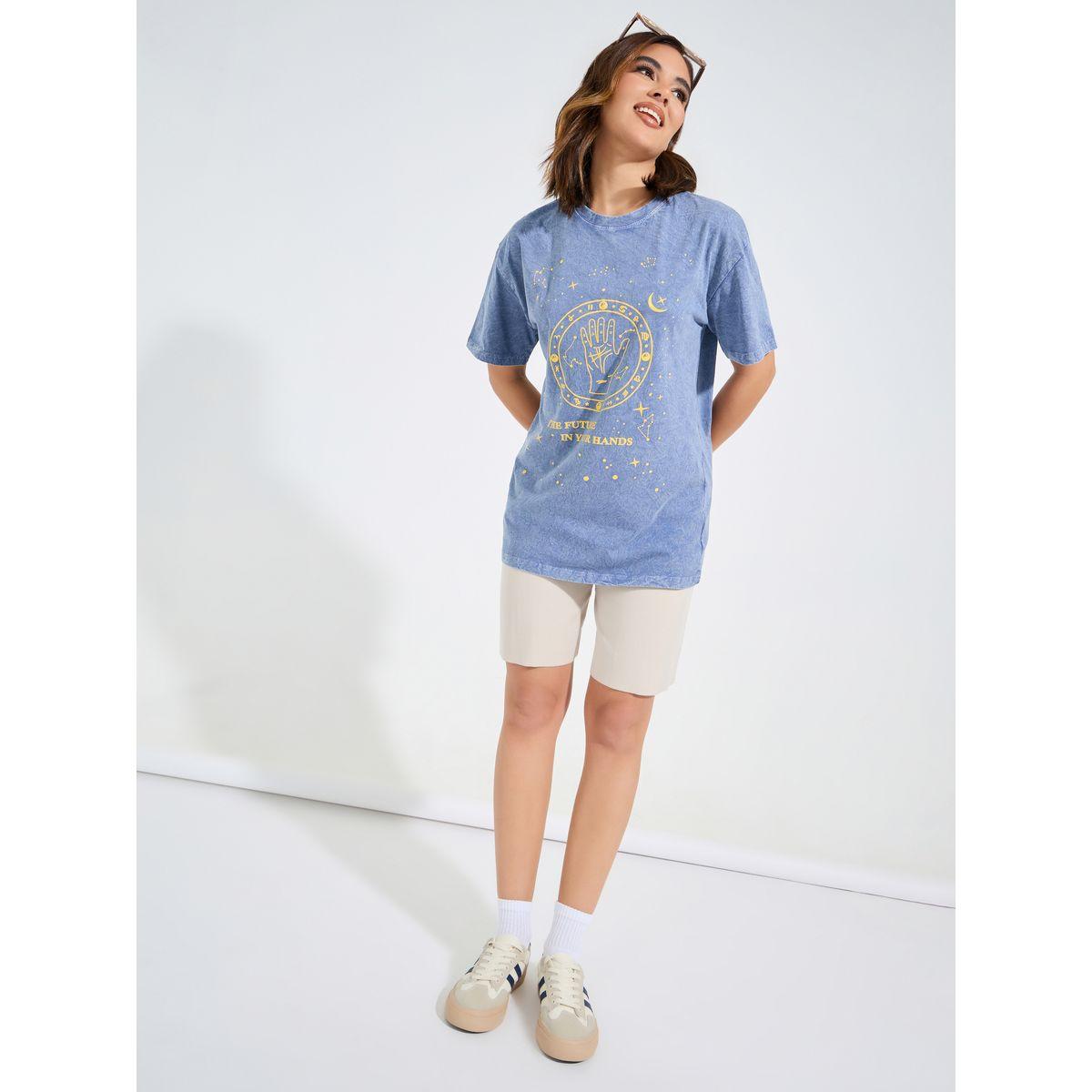 تيشيرت فضفاض بطبعة جرافيك واكتاف منخفضة-women-clothing-tshirts-image-2