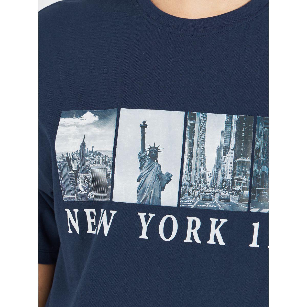 Styli Oversized Graphic Print T-Shirt with Dropped Shoulder-women-clothing-tshirts-image-5