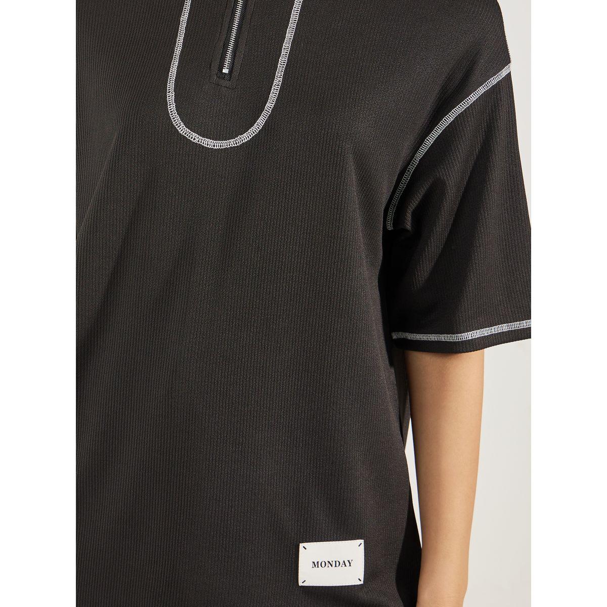 تيشيرت فضفاض بياقة بولو وخيوط ثريد-women-clothing-tshirts-image-3