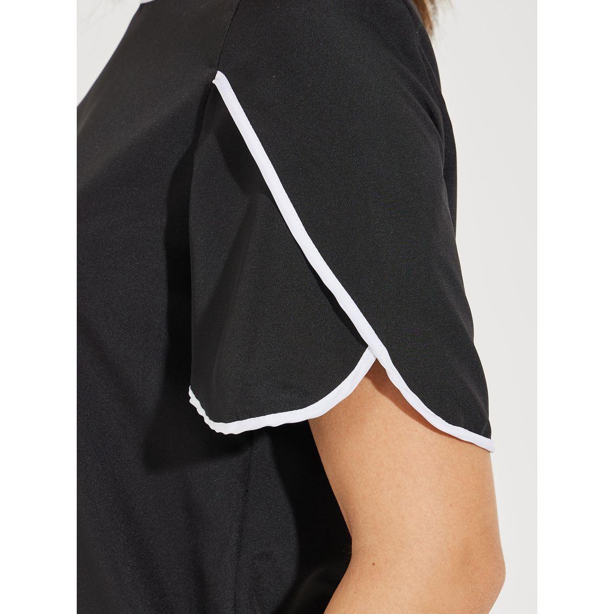 بلوزة منسوجة بياقة دائرية وحزوز مُتباينة-women-clothing-shirtsandblouses-blouses-image-3
