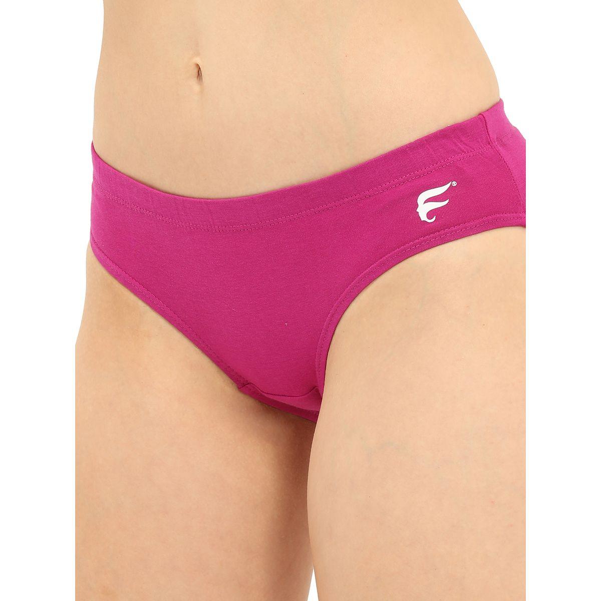 Envie X Styli  Pack of 3 - Logo Detail Cotton Mid Briefs-women-clothing-lingerie-panties-image-9