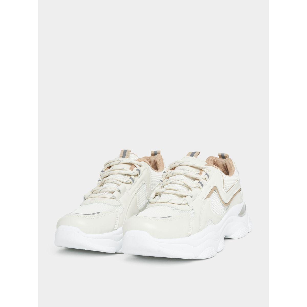 حذاء سنيكرز بتفاصيل بارزة الملمس مع اربطة-women-shoes-sneakers-image-1