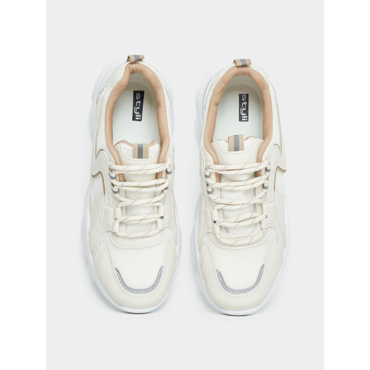 حذاء سنيكرز بتفاصيل بارزة الملمس مع اربطة-women-shoes-sneakers-image-5