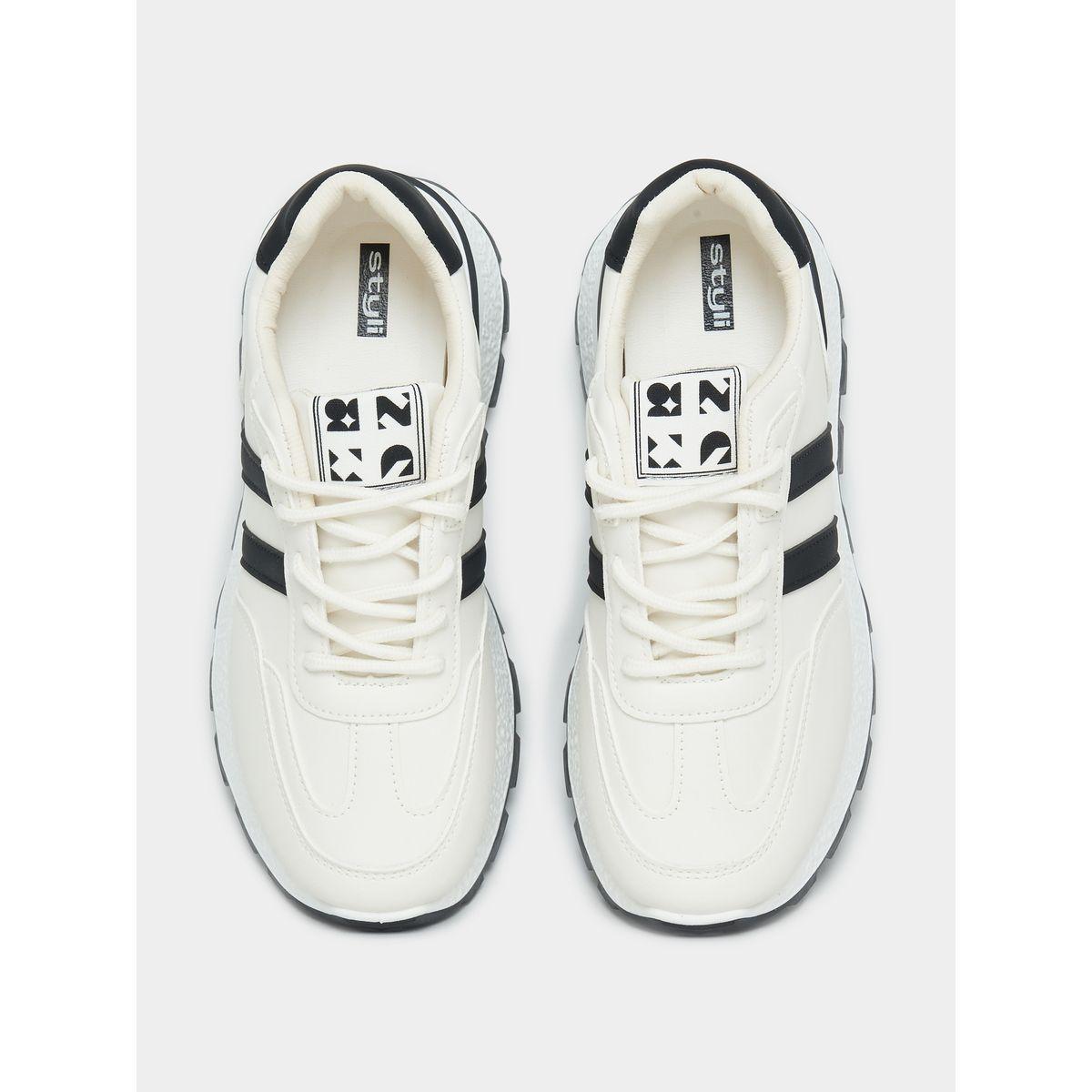 حذاء سنيكرز مزين بأشرطة جانبية-women-shoes-sneakers-image-6