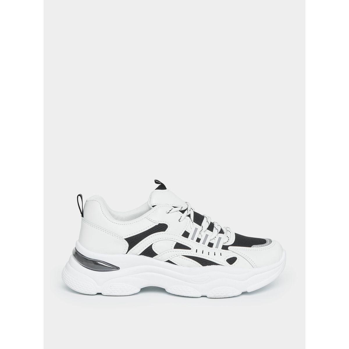 حذاء سنيكرز بكعب شانكي ورباط غلق-women-shoes-sneakers-image-3