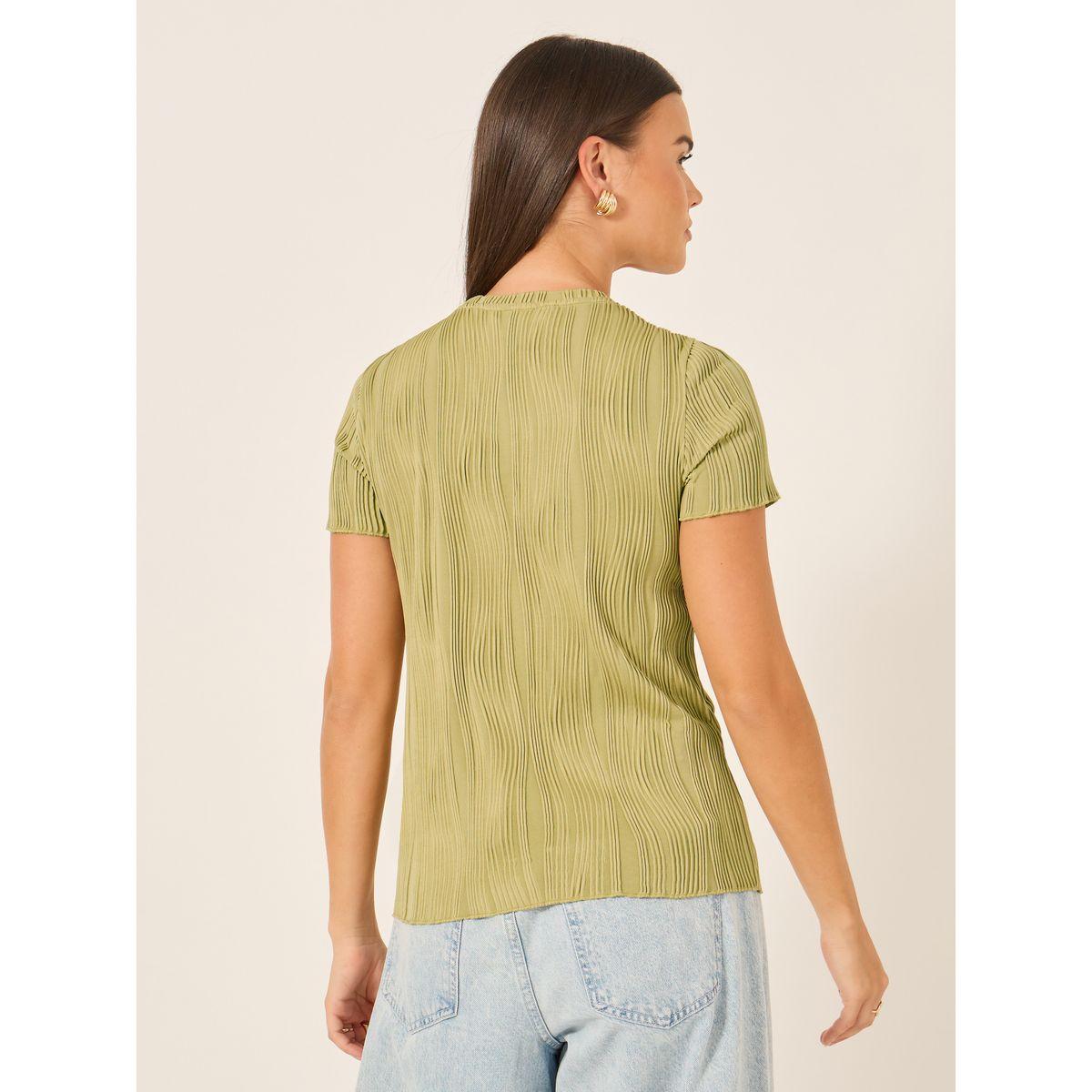 تيشيرت مخطط بياقة دائرية وأكمام قصيرة-women-clothing-tshirts-image-4