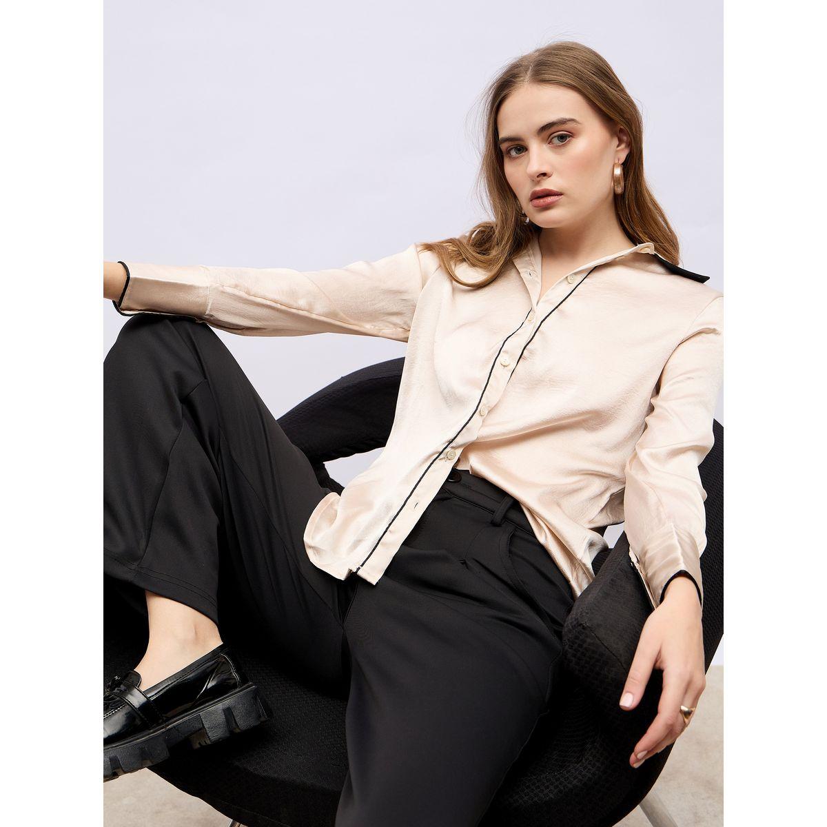 بلوزة بياقة مزدوجة وأكمام طويلة مع تفاصيل محزوزة-women-clothing-shirtsandblouses-shirts-image-3