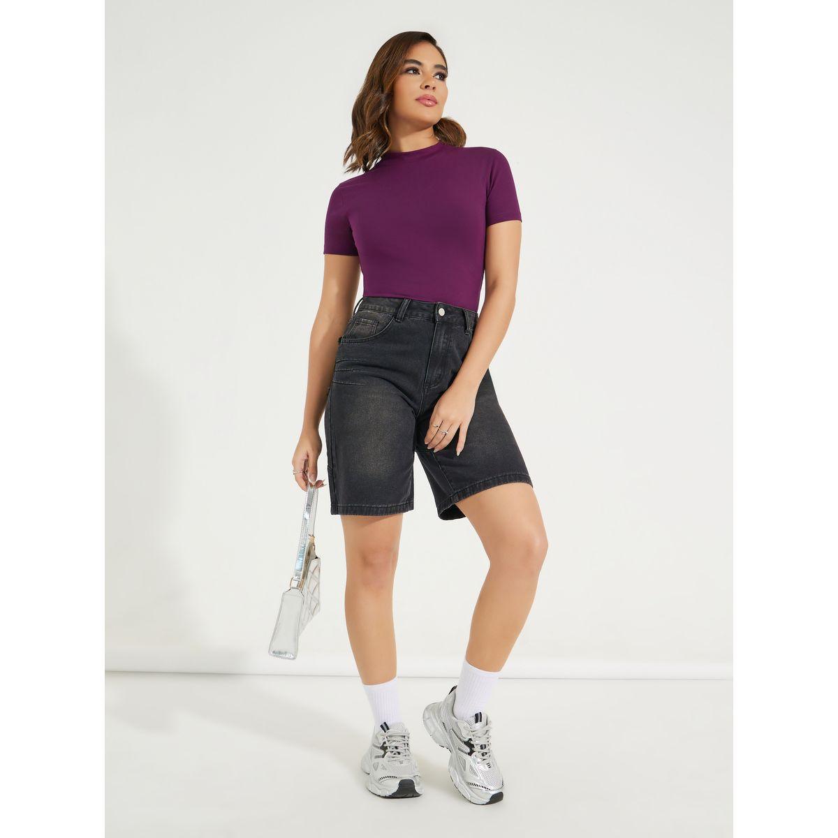 تيشيرت قطن مُجسم بياقة عالية-women-clothing-tshirts-image-2