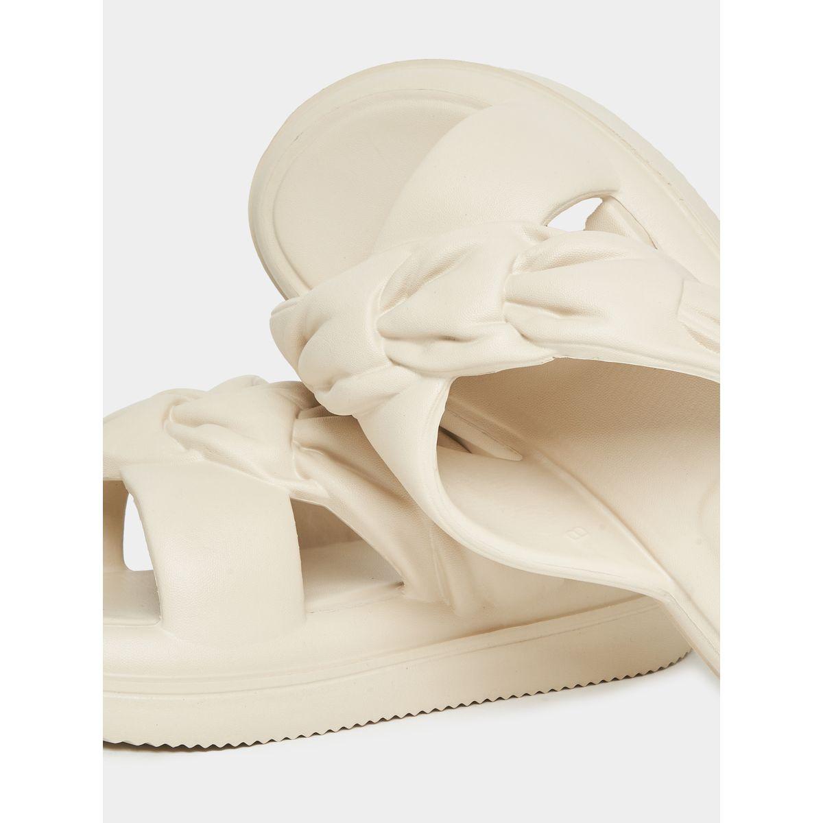 شبشب بلاتفورم بتفاصيل بارزة الملمس-women-shoes-flipflopsandslides-image-3