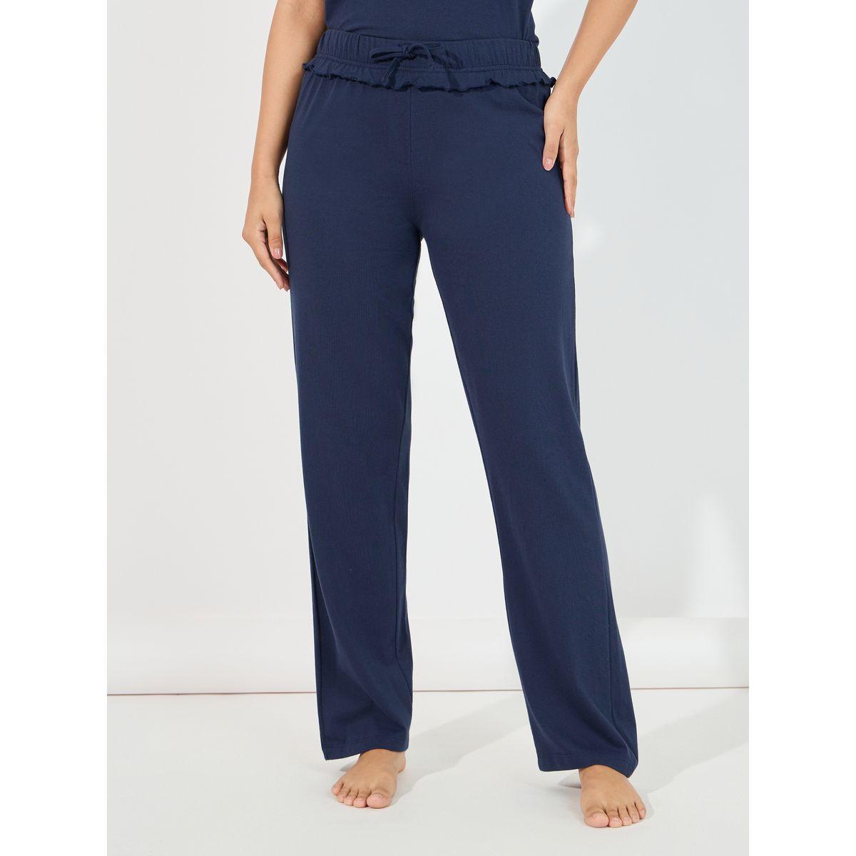 Styli Unwind Slogan Pocket Print T-Shirt & Ruffled Waistband Pyjama Set-women-clothing-nightwear-pyjamas-longsets-image-6