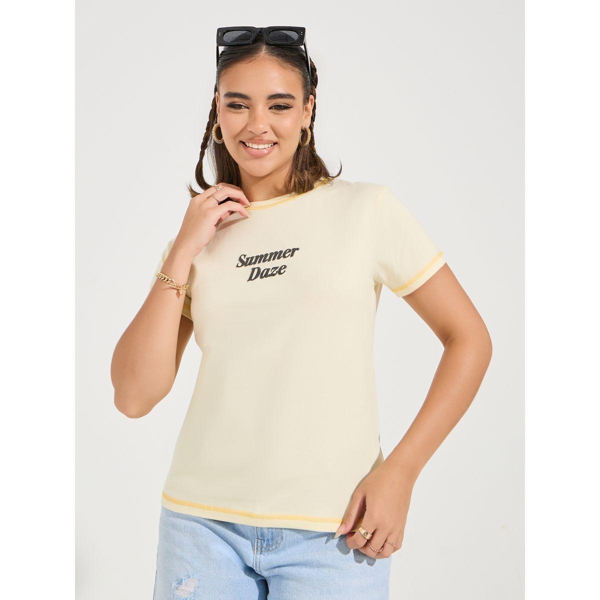 تيشيرت بقصة عادية وتفاصيل مُتباينة-women-clothing-tshirts-image-3