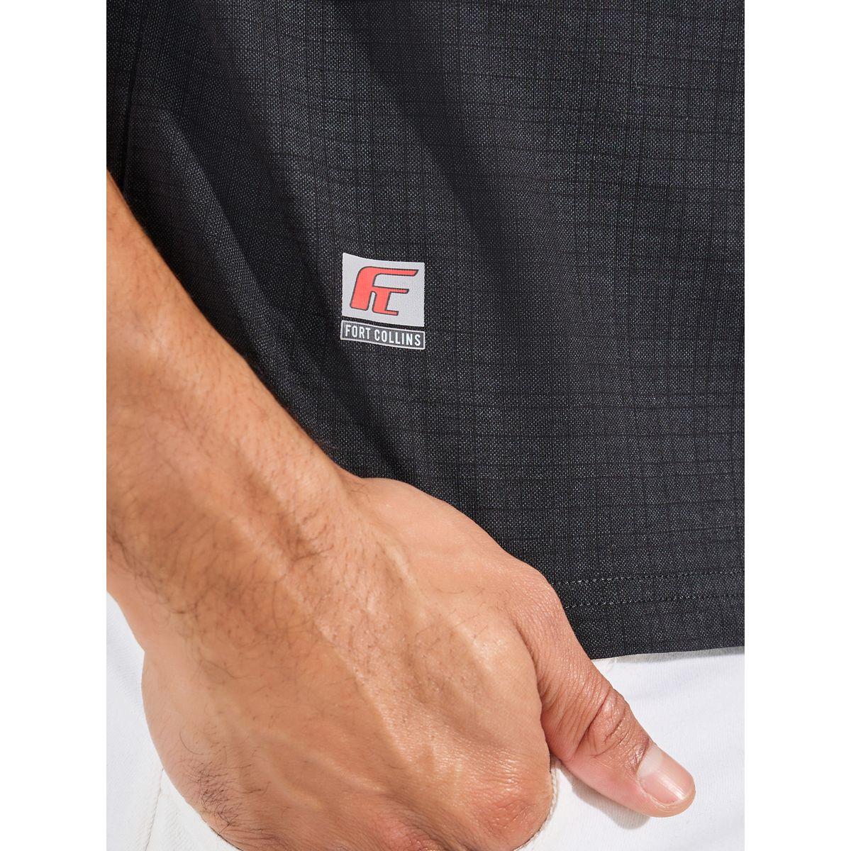 تيشيرت مطبع بطبعة كتابة بليسمنت فورت كولينز × ستايلي-men-clothing-tshirtsandpolos-tshirts-image-4