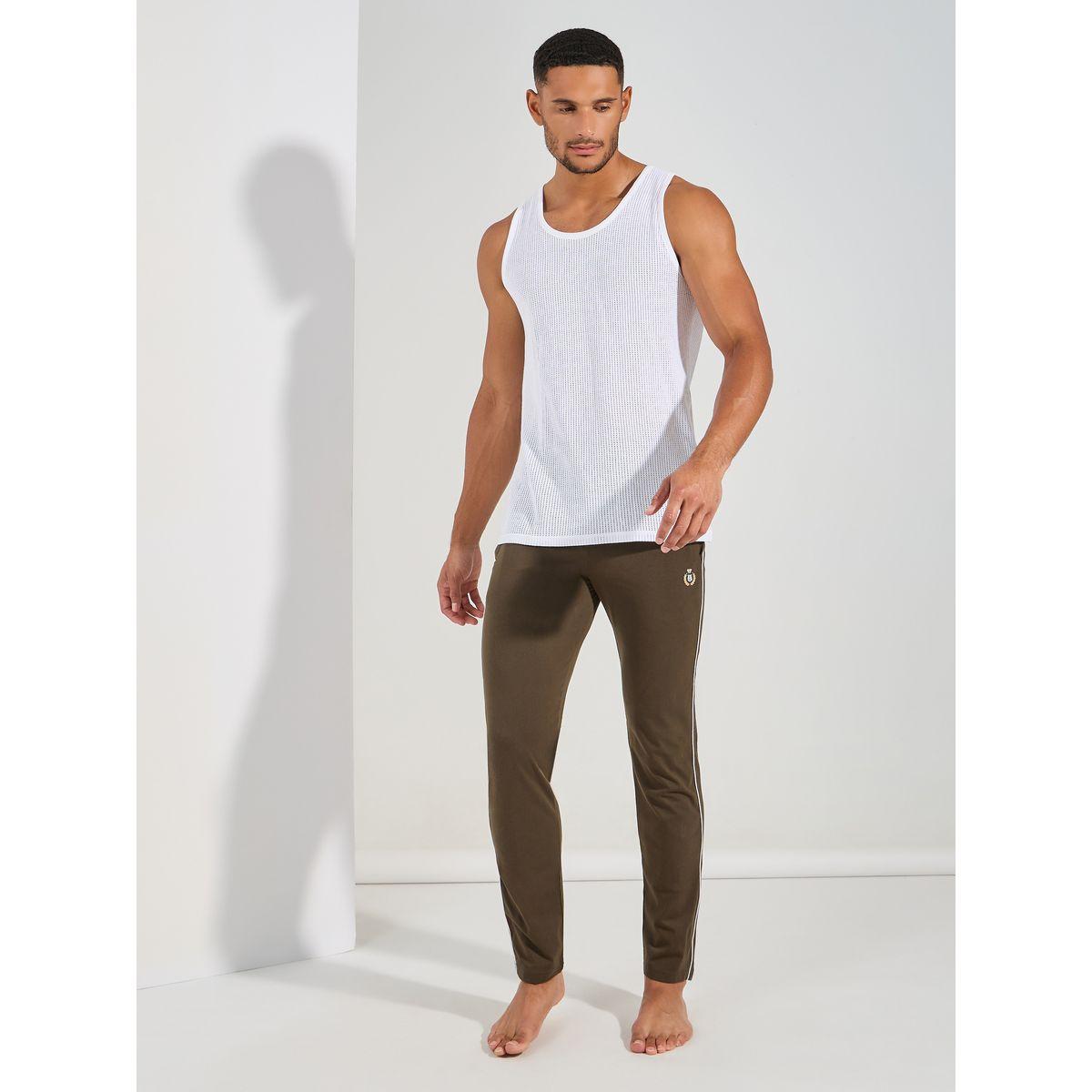 Fort Collins X Styli  Basic Lounge Joggers with Piping Detail-men-clothing-nightwear-pyjamaandshorts-image-2