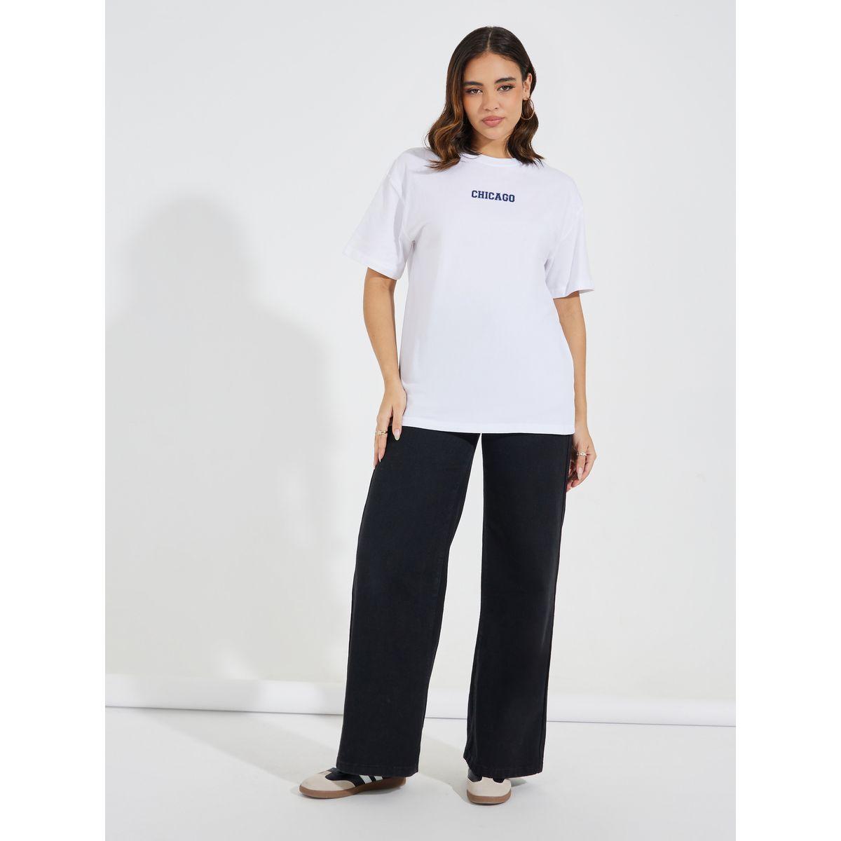 Styli Oversized Chicago Slogan T-Shirt with Dropped Shoulder-women-clothing-tshirts-image-2