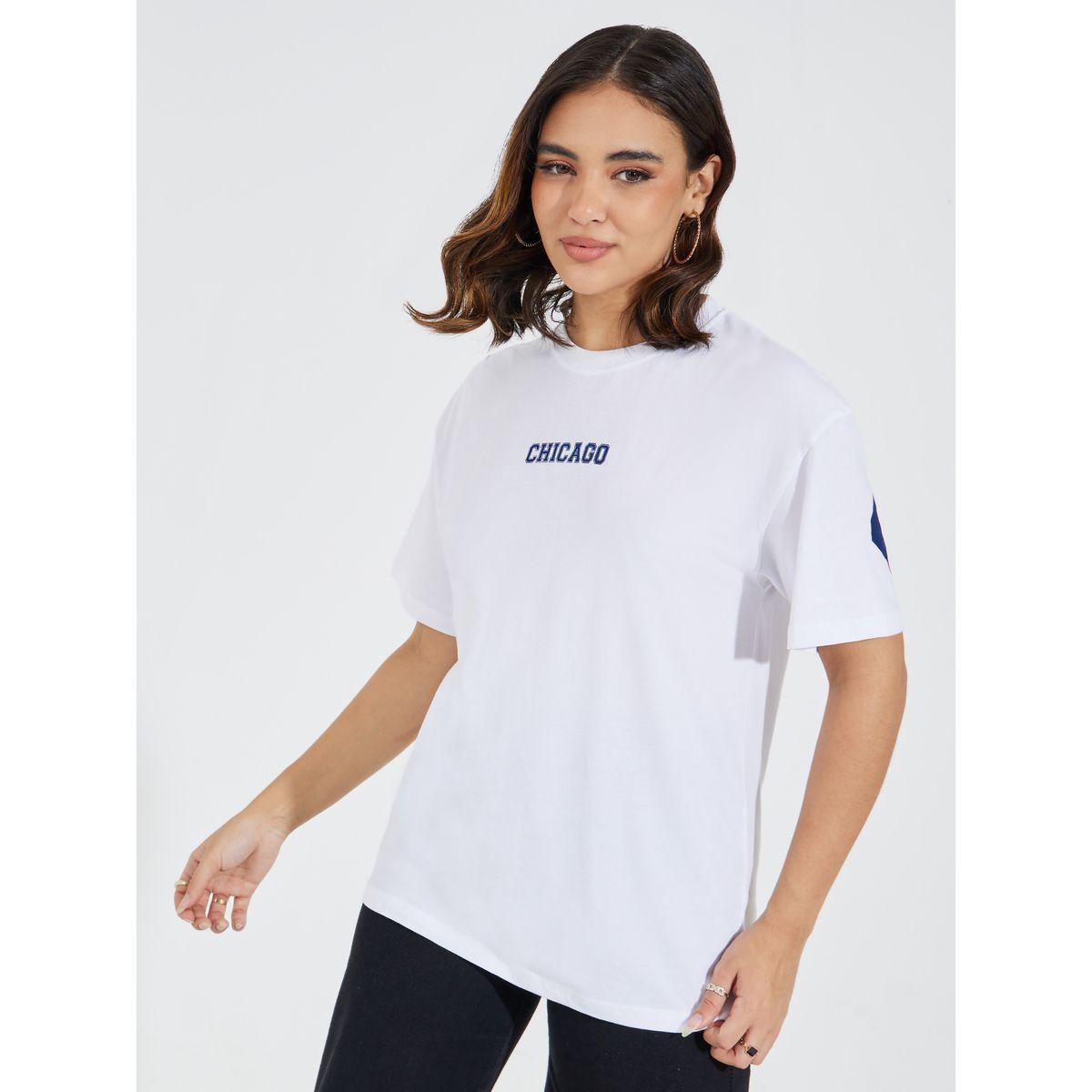 Styli Oversized Chicago Slogan T-Shirt with Dropped Shoulder-women-clothing-tshirts-image-3