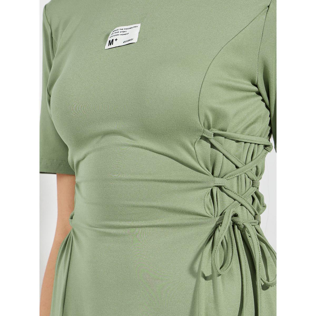 فستان ميدي مزين بشارة مع اربطة جانبية-women-clothing-dresses-image-3