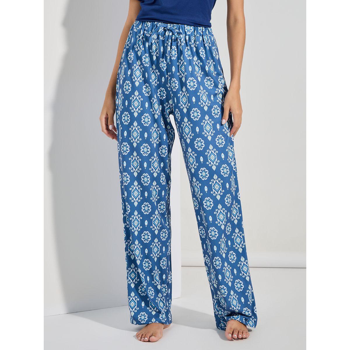 Styli Unwind Ikkat Print Pocket T-Shirt & Pyjama Set-women-clothing-nightwear-pyjamas-longsets-image-5