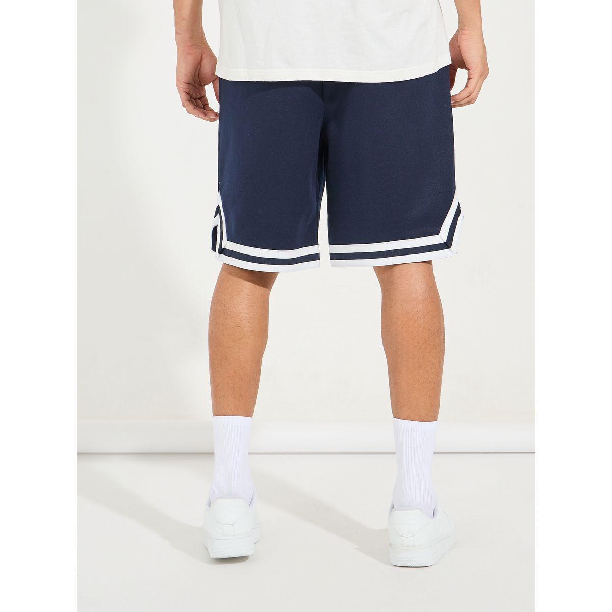 شورت محبوك بحواف مخططة مع اربطة-men-clothing-bottoms-shorts-image-4