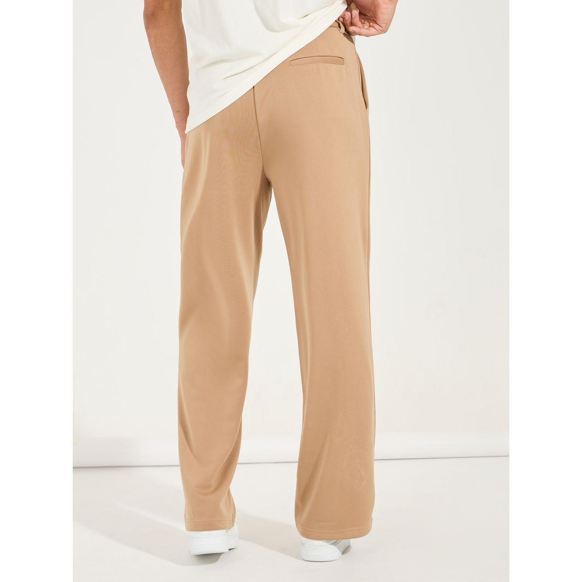 بنطال محبوك بقصة مريحة وتفاصيل كسرات-men-clothing-bottoms-trousersandchinos-trousers-image-4