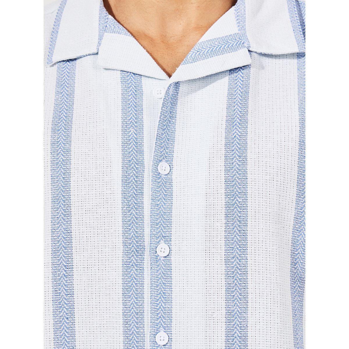 قميص مخطط بقصة مريحة وياقة ريزورت-men-clothing-shirts-image-3