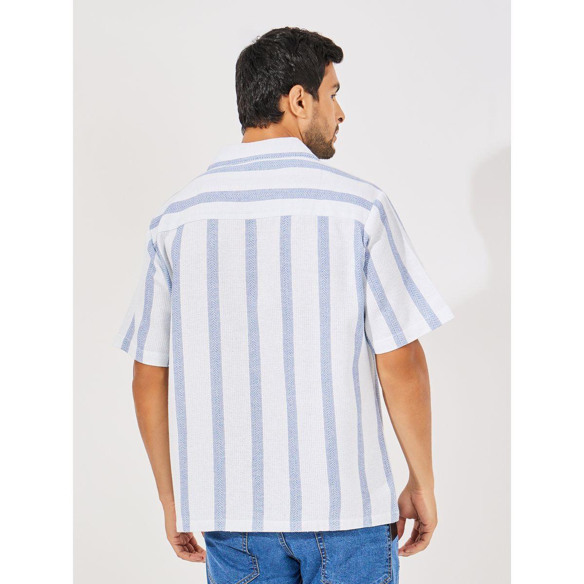 قميص مخطط بقصة مريحة وياقة ريزورت-men-clothing-shirts-image-4