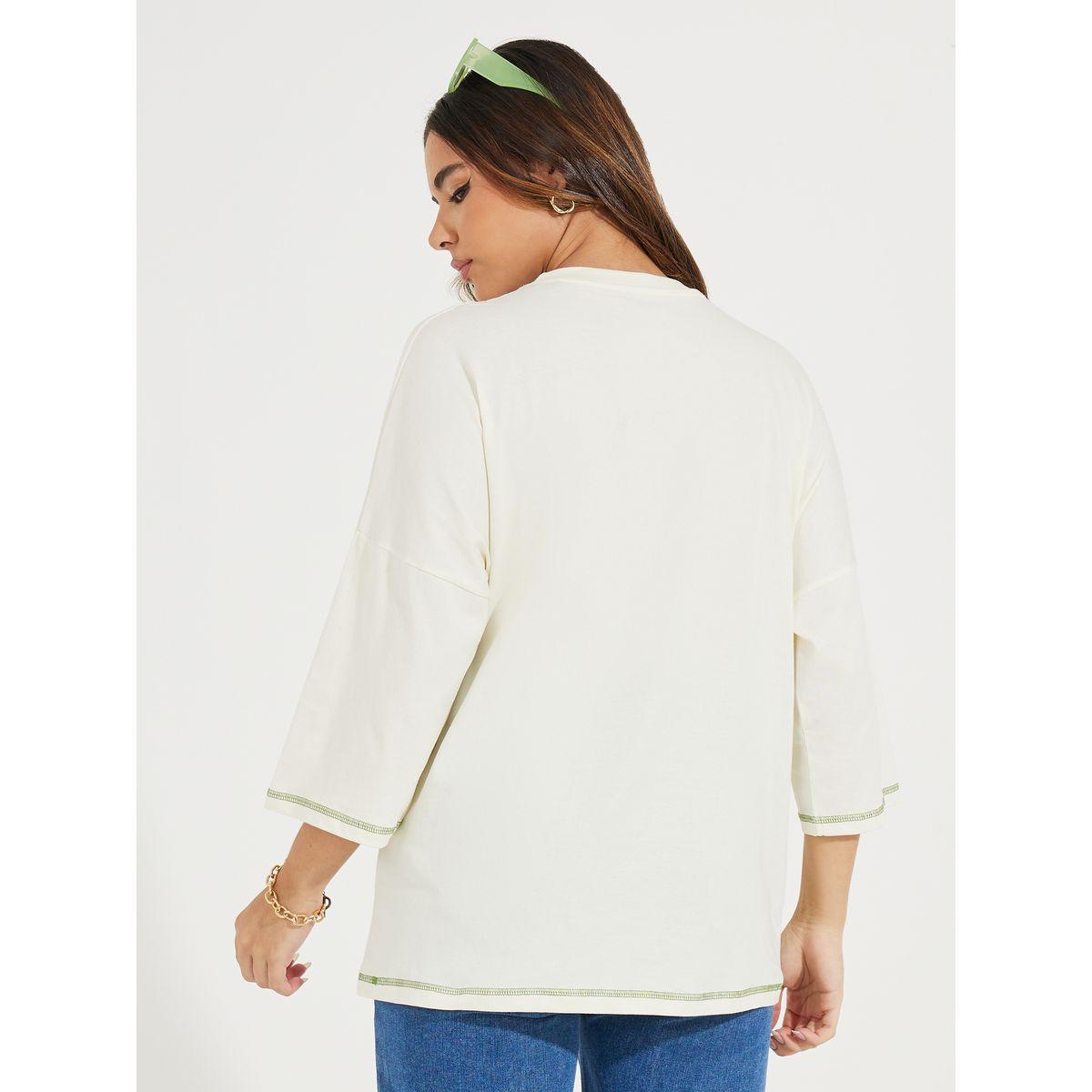 تيشيرت فضفاض مطبع بكتابة واكمام مُبالغ فيها-women-clothing-tshirts-image-4
