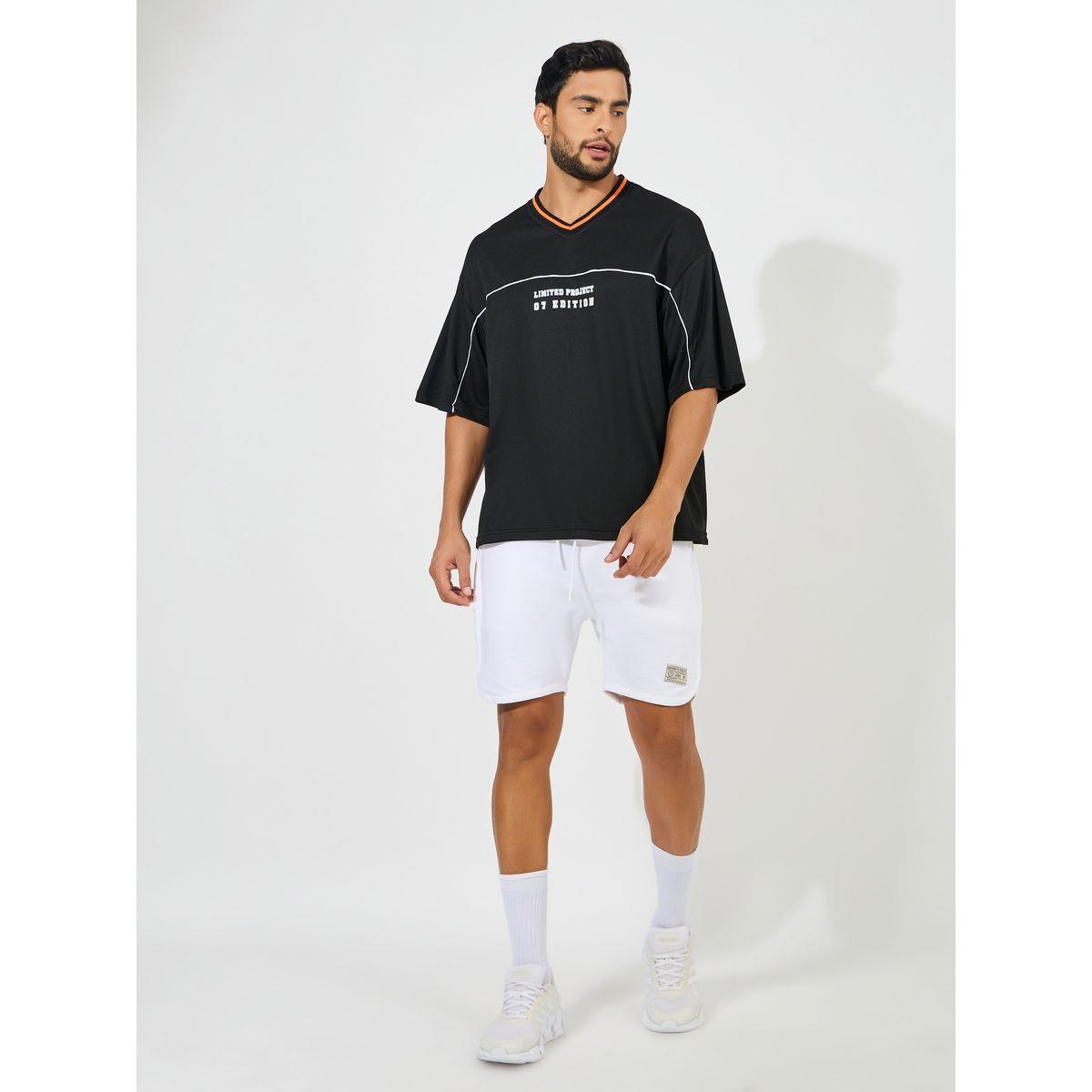 Styli Limited Premium Mesh Knit V Neck Boxy T-Shirt with Tipping Rib-men-clothing-tshirtsandpolos-tshirts-image-2