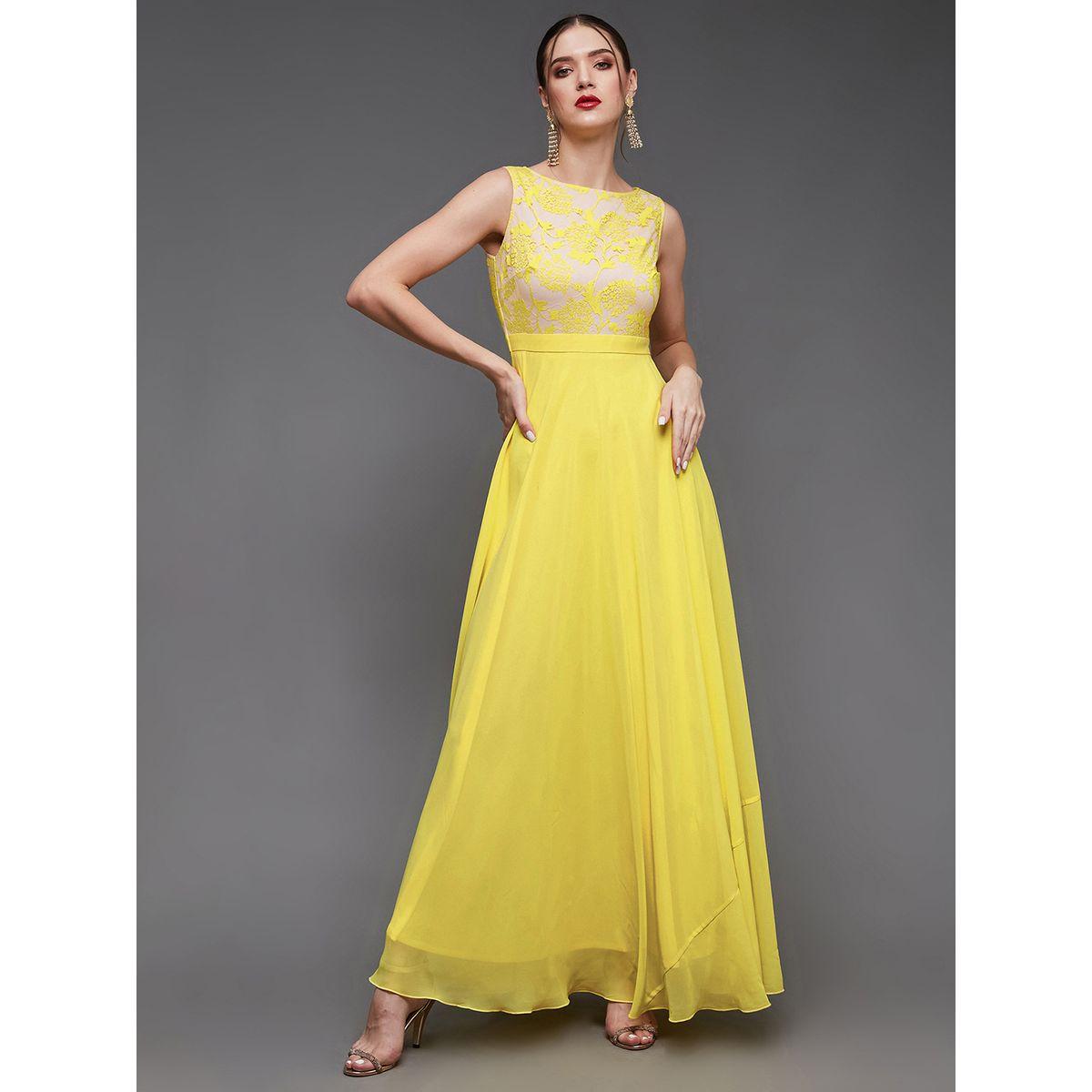 Miss Chase X Styli  Lace Yoke Sleeveless A-Line Maxi Dress-women-clothing-dresses-image-2
